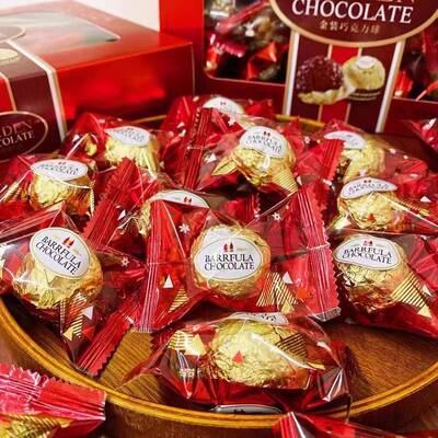 香港宏亚巧克力球糖果贺年礼盒