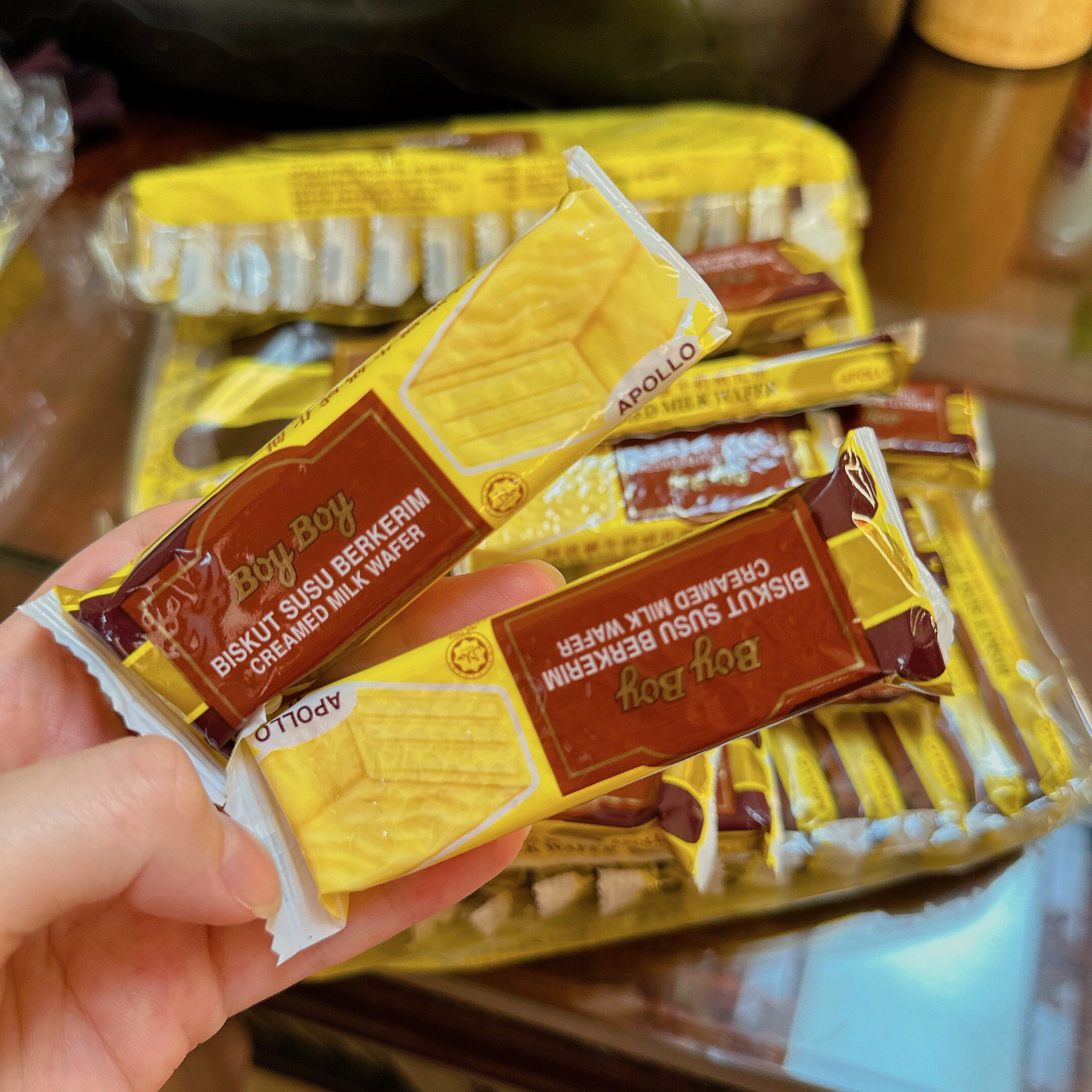 阿波罗牛奶威化饼干马来西亚休闲小时候怀旧零食90后经典食品150g