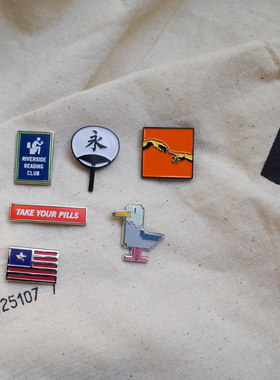 现货 祖与占 Jules et Jim x Pinfessor 合作款 徽章胸针饰品 PIN