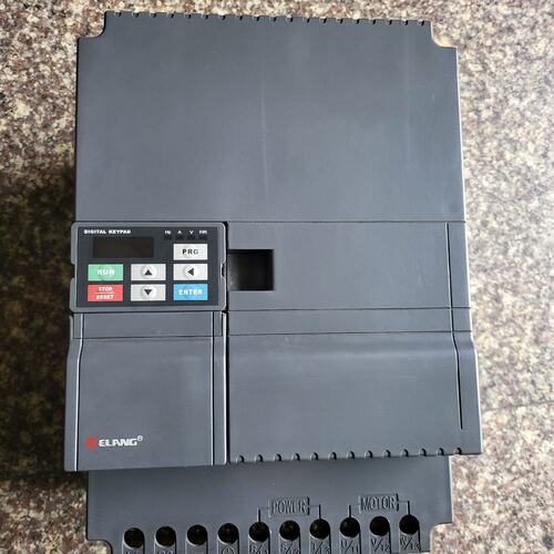 议价众晨变频器185KW Z2400-185GY可维修