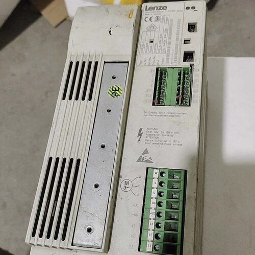 议价伦茨变频器EVF8215-E 4KW 380V可维修