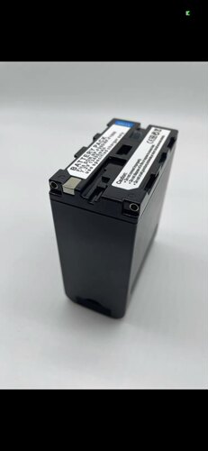 适用索尼摄像机NP-F970电池1000C 1500C 2500C Z5C NX5C NX3 AX1E