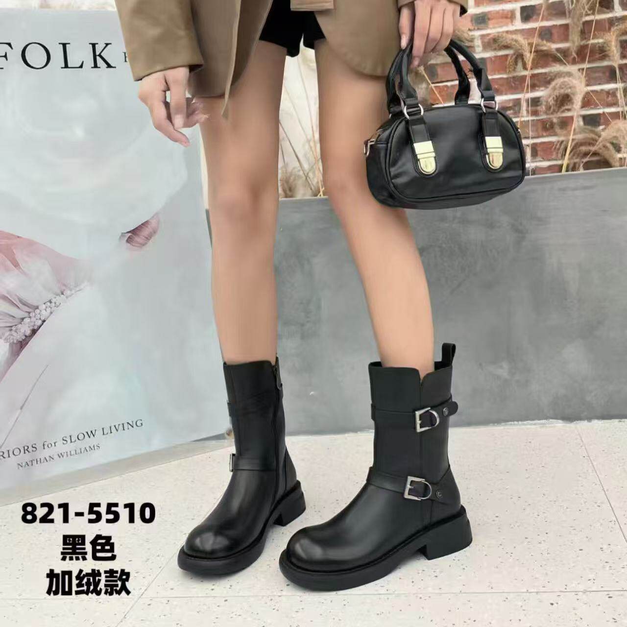 商场品牌2025年冬季新款扣带粗跟真皮马丁靴女真皮女靴子中筒短靴