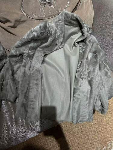 YEVACHAO 殿堂级品相丝缎般的触感 超轻薄柔软象羔皮毛一体外套
