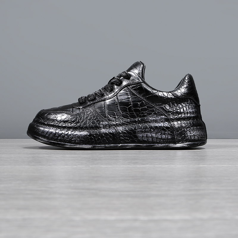 鳄鱼纹压花头层牛皮包底板鞋男秋冬季新品真皮男鞋潮流擦色手工鞋