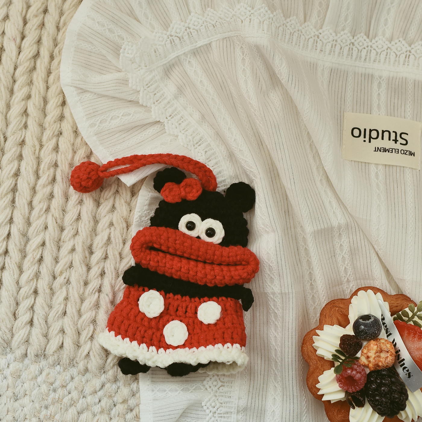 小众手工钩织大号车钥匙包黑红