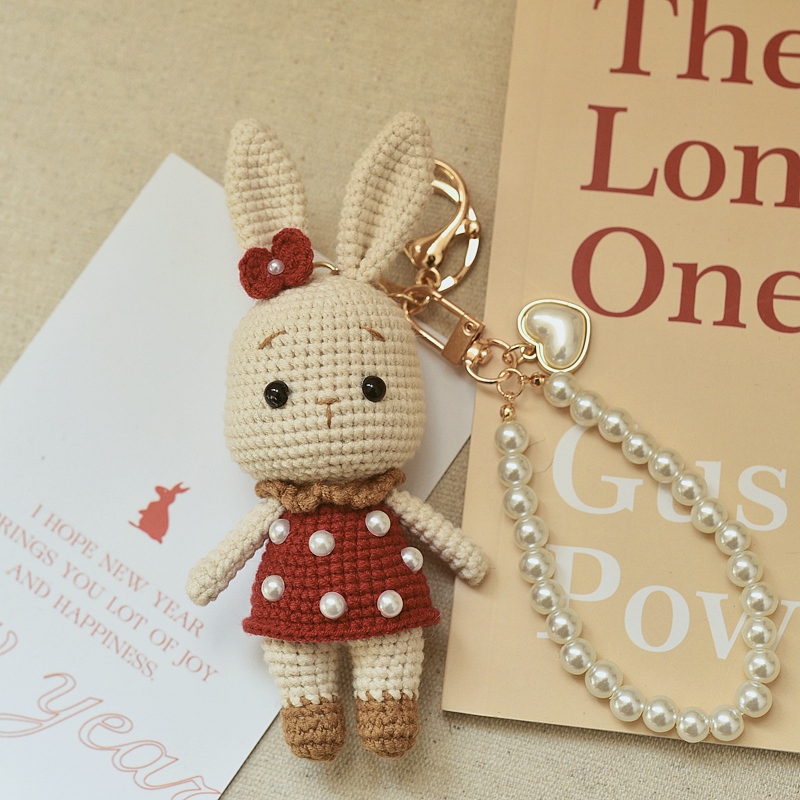 手工毛线钩织成品卡通兔子挂件