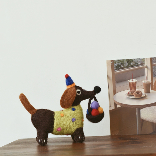 治愈系小狗挂件尼泊尔手工羊毛毡包挂蜜蜂狗车挂大号钥匙扣公仔女