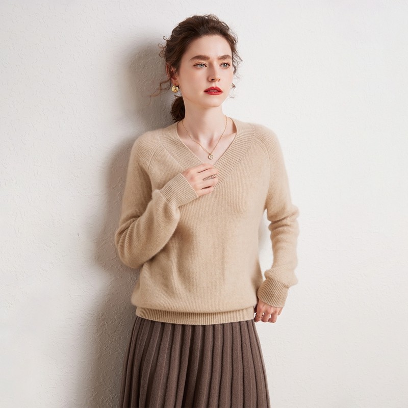 V领小山羊绒衫女宽松百搭针织毛衣保暖打底衫极简风套头上衣,女装/女士精品,羊绒衫,淘宝优惠券,粉丝福利购,淘宝优惠卷