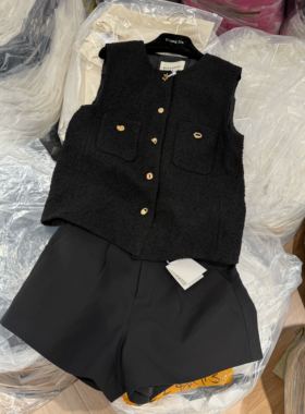 微默契正品K牌KIYUGINA金扣小香风马甲短外套28978