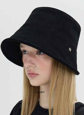 Amy韩国代购 25秋冬Brown hat Le Petit Hat 经典黑色羊皮渔夫帽