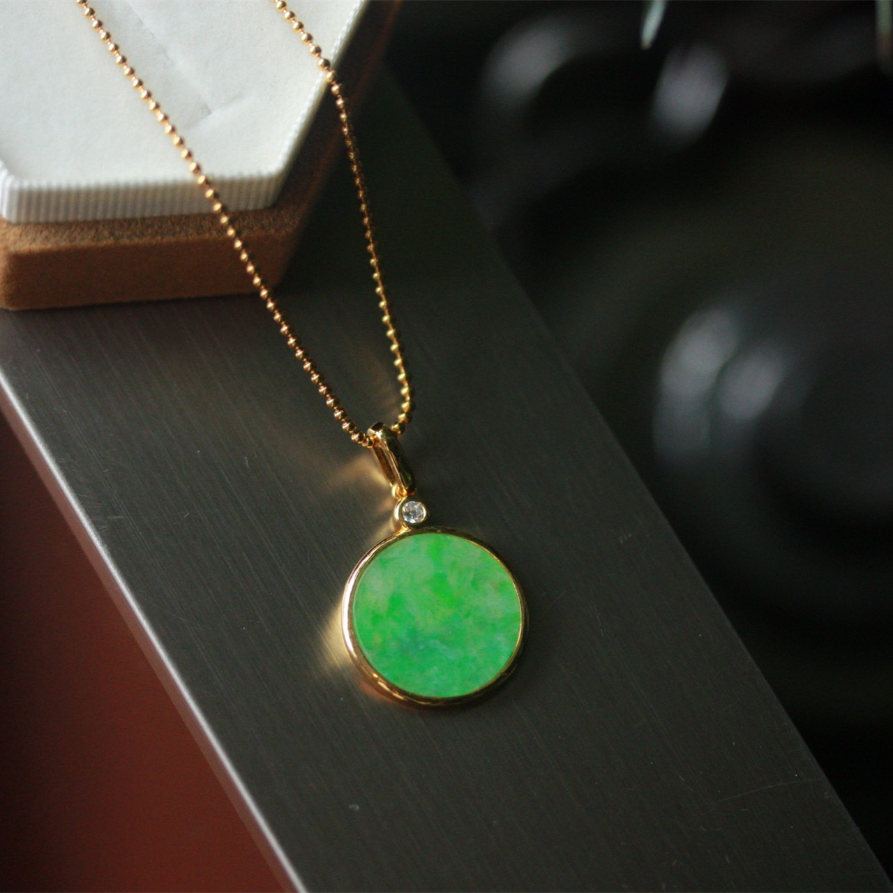 天然缅甸翡翠干青吊坠平安喜乐牌吊坠项链S925银镀金圆牌国风设计