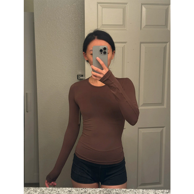 skims fits everybody卡戴珊女士春夏超薄打底衫长袖修紧身T恤