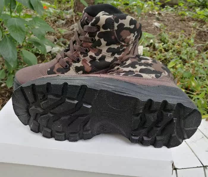 Boots militaires en Anti-fourrure - Ref 1398212 Image 4
