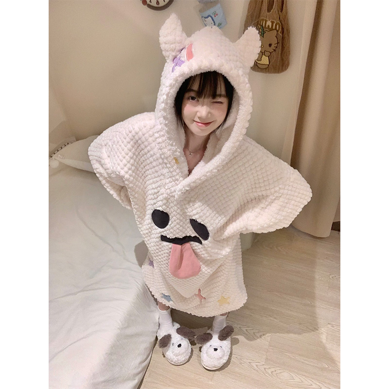 鬼脸印花珊瑚绒连帽睡裙女冬季