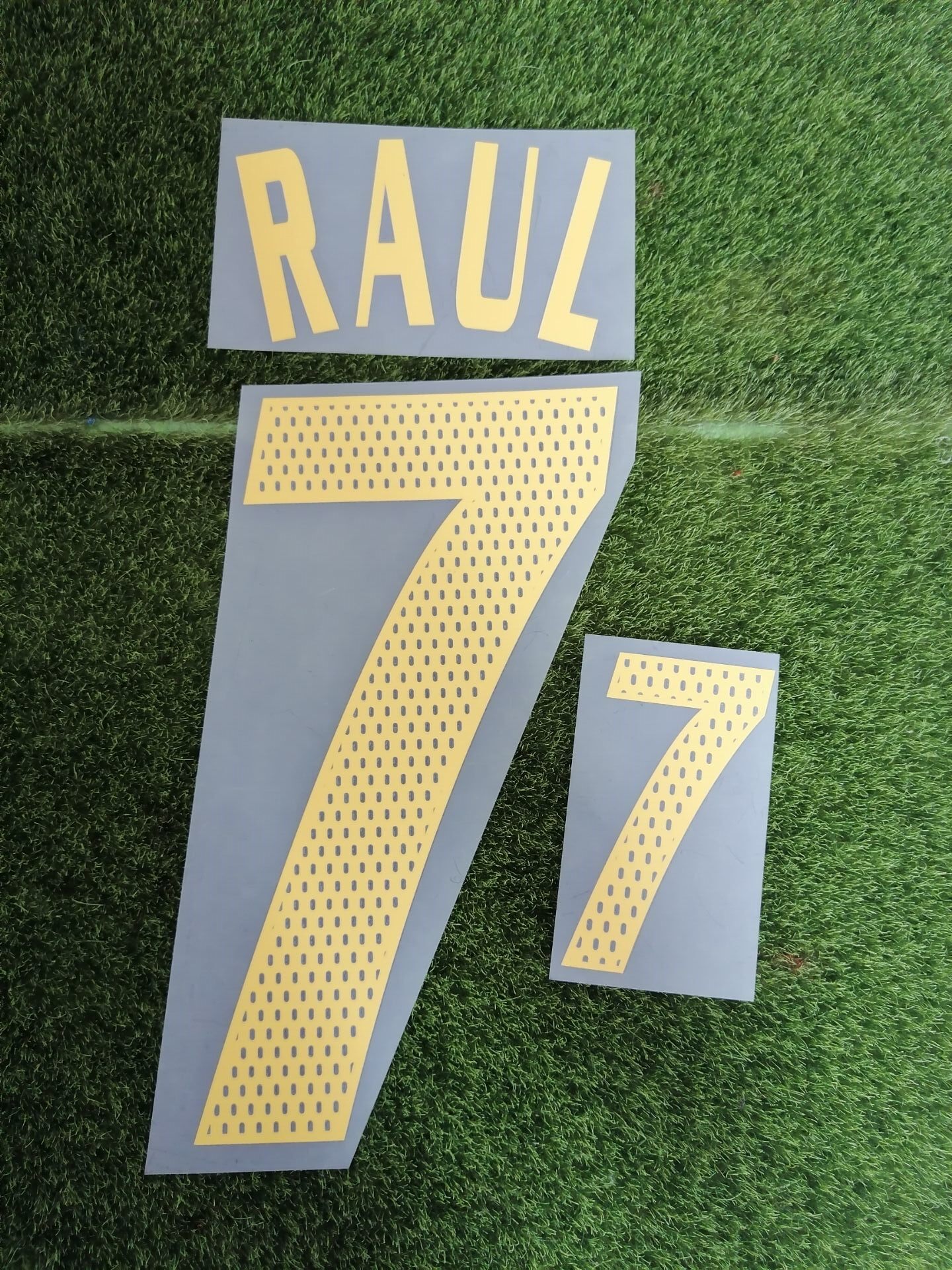 2002西班牙7号劳尔印字#7 raul热转印印号印字臂章