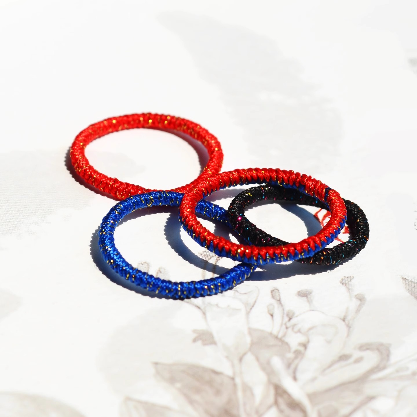 本命年细款金刚结戒指手工编织红绳龙年转运指环尾戒男女情侣叠戴