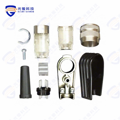 T3300005U《CONN PLUG MALE 4P SILV SLDR CUP》