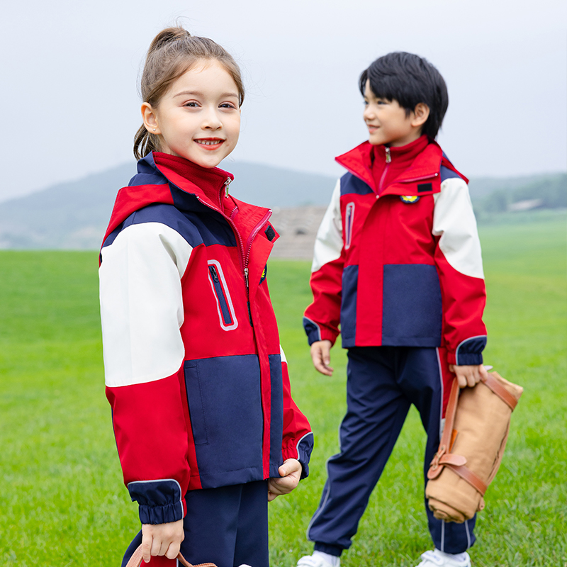 小学生校服冲锋衣三件套儿童班服秋冬季套装休闲幼儿园园服春秋装-封面