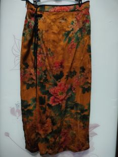 青家前侧开叉重缎桑蚕丝国风半身裙长80厘米.腰围68 70是L码