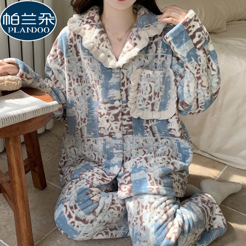 珊瑚绒睡衣女款秋冬季加绒加厚2025新款法兰绒开衫翻领家居服套装