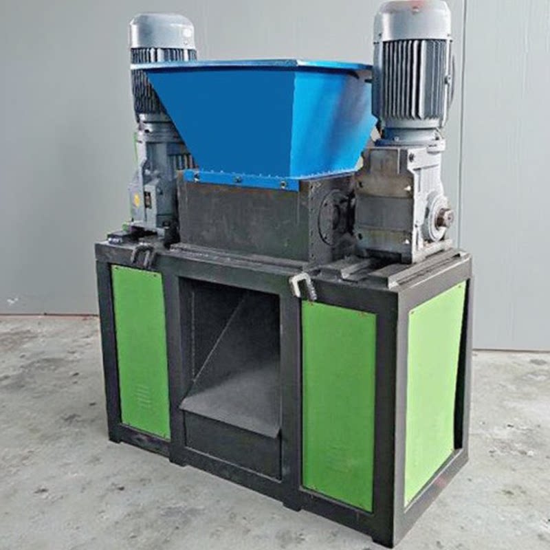 厂家现货大型小型双轴撕碎机适用金属废铁轮胎塑料桶木材钢筋破碎