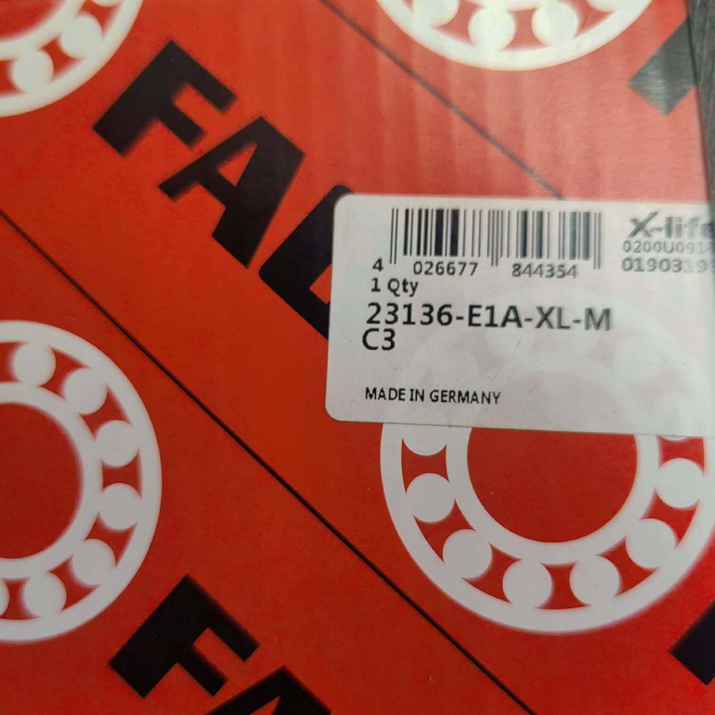 议价FAG轴承两个23136-E1A-XL-MC3，全新的带包装