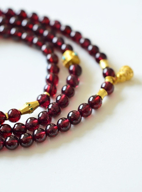 天然酒红石榴石手链女款多圈时尚百搭石榴石手串送闺蜜女友礼物