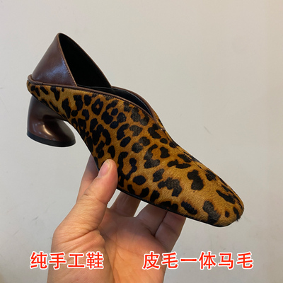 粗跟真皮方头V口奶奶鞋