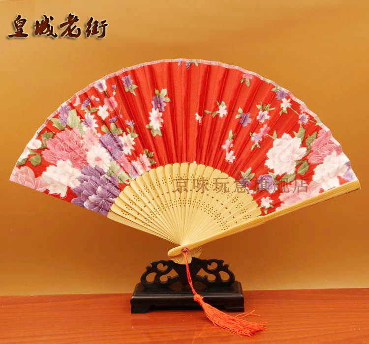 Fan classical Chinese style Ladies Silk fan Antiquity Folding fan Real silk A gentle wind Japanese fold Gift fanin the Home Daily , Fan/Mini Fan/Fitting/Ice pad/Ice stickers , Fan  category - from Buy2taobao.com to provide professional Taobao agent buy service