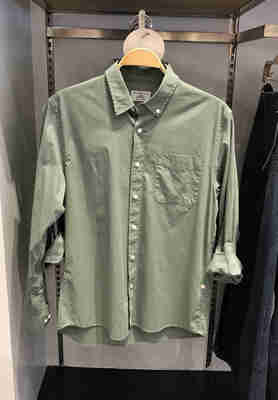 佐丹奴男衬衣扣领尖领长袖