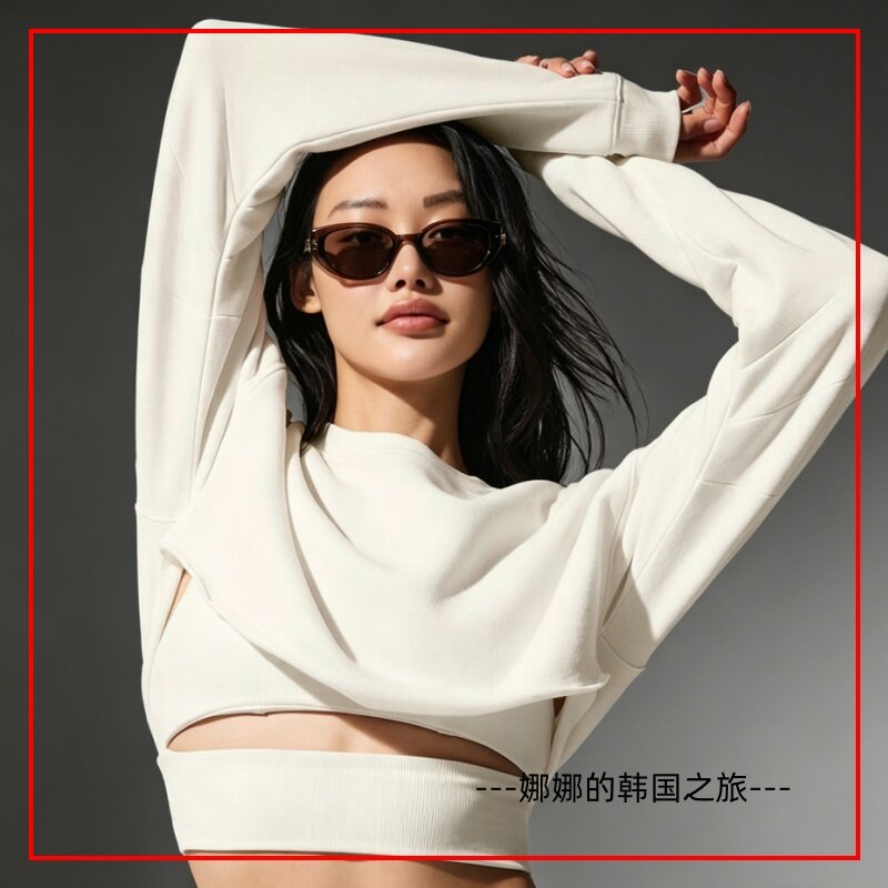 Alo甜美短款落肩运动卫衣女