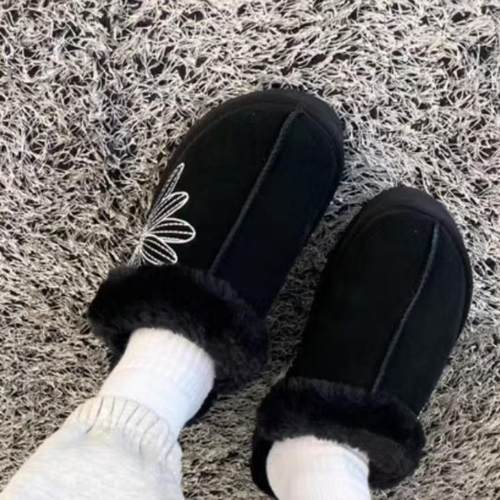 雏菊刺绣不对成毛拖鞋雪地靴