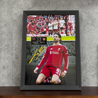 索博斯洛伊任意球绝杀款实木相框