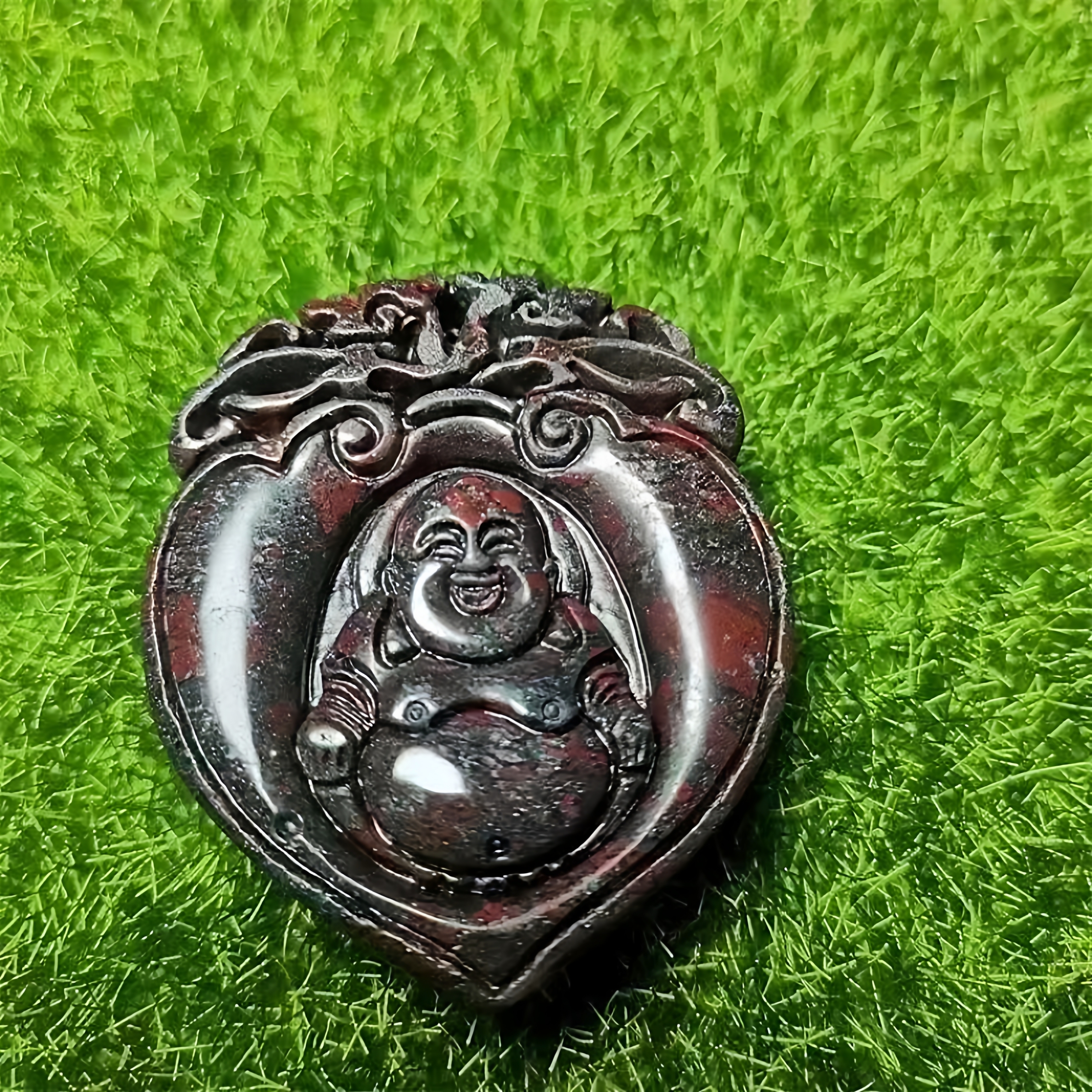 清仓天然桂林鸡血玉心中有佛吊坠鸡血石挂坠玉石项链玉坠玉器挂件