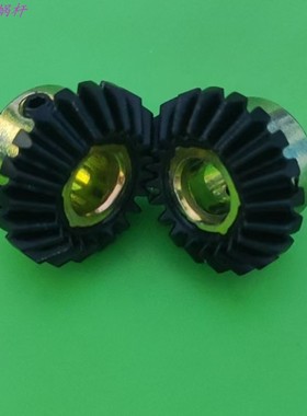 1.25模20齿孔8黑色镀钢芯伞齿轮垂直转向转角齿轮尼龙塑料锥齿轮