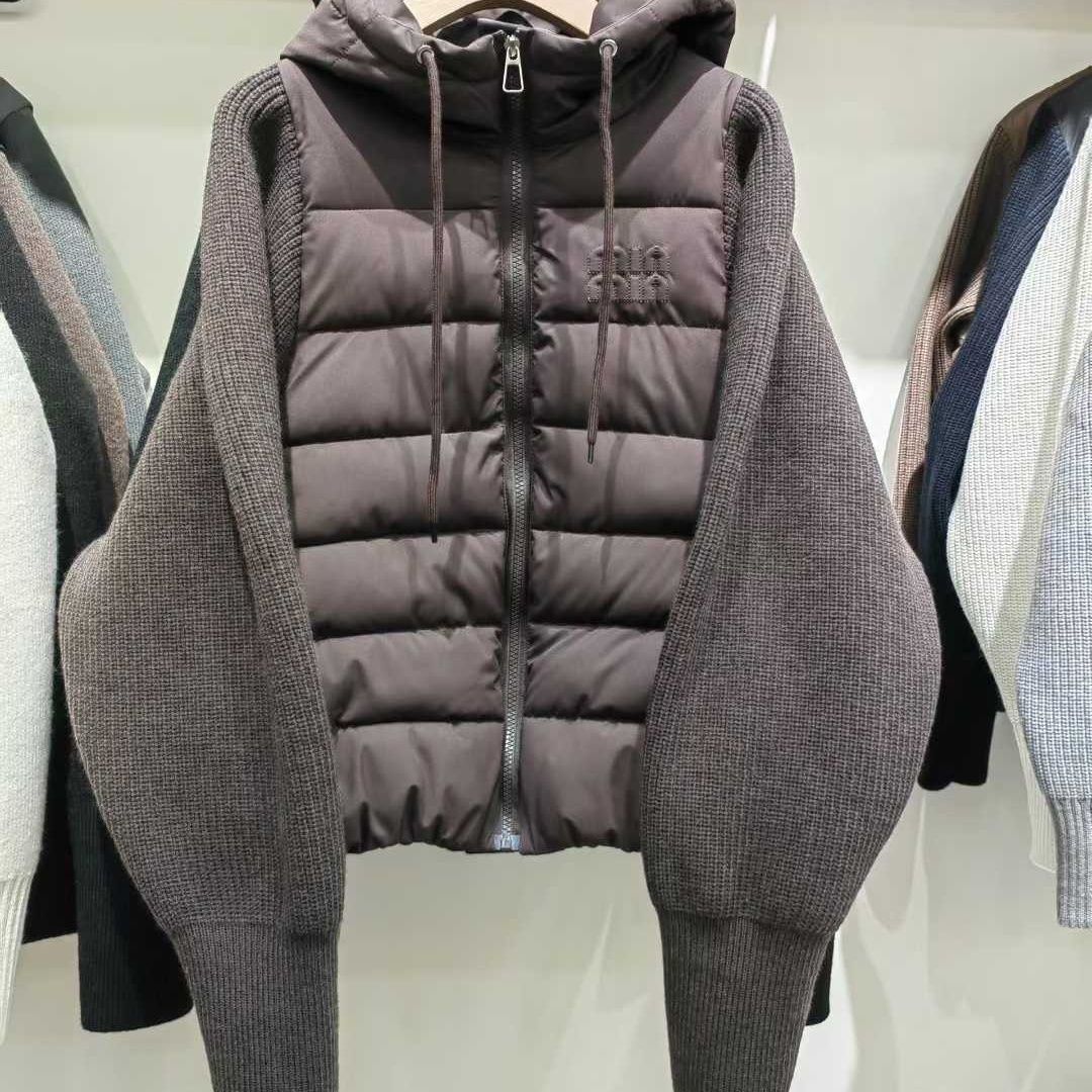 EV·女装2026新款轻薄针织拼接羽绒棉服短款连帽假两件韩版外套