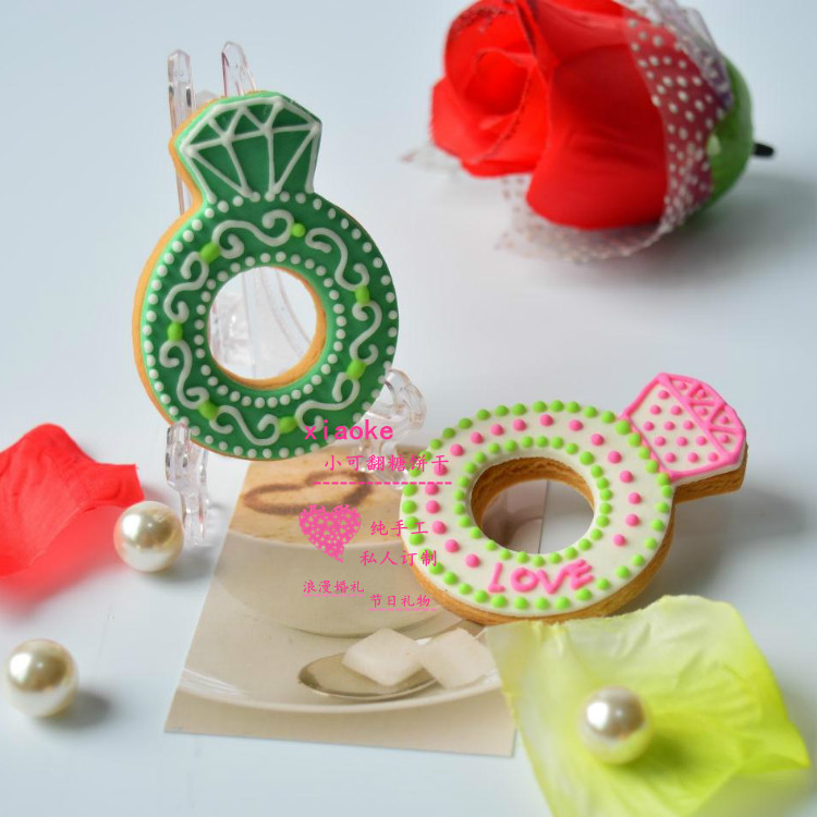 小可翻糖饼干纯手工甜点创意婚礼定制摆台宝宝生日周岁伴手礼钻戒