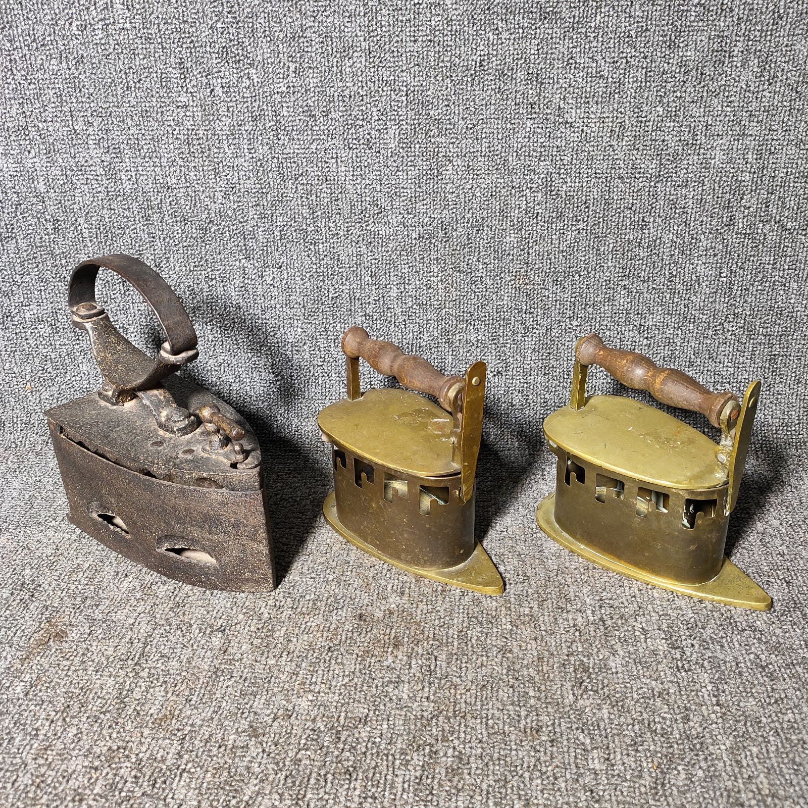 19世纪西洋古董民俗老物件家居摆件铸铁熨斗青铜烫斗运斗缝纫摆件