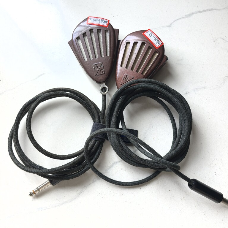 怀旧古董韦伯斯特老式麦克风拾音器钢丝录音机用手持话筒复古摆件