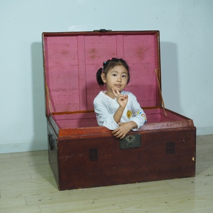 清末民国古董老式包皮木箱新生顺造民俗馆藏老物件文旅软装摆件