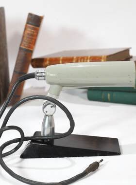 麦克风拾音器古董台式道具摆件