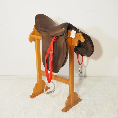 1950年代古董英国英式牛皮马鞍