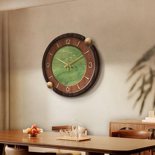 2026新款法式中古风餐厅钟表挂钟