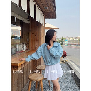 luqi lulu春夏Lightweight轻薄梭织防水防晒短款连帽速干外套女