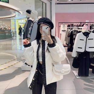 圆领菱格拼接气质百搭保暖潮上衣 白鸭绒羽绒服 新品 女装 外套 冬季