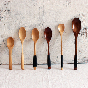 日式绕线木勺子天然木缠线勺咖啡勺红色勺美食摄影道具拍照背景