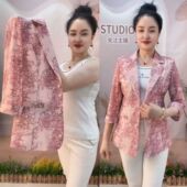 西服外套韩版 印花气质洋气上衣修身 大码 女装 新款 时尚 高档短款 西装