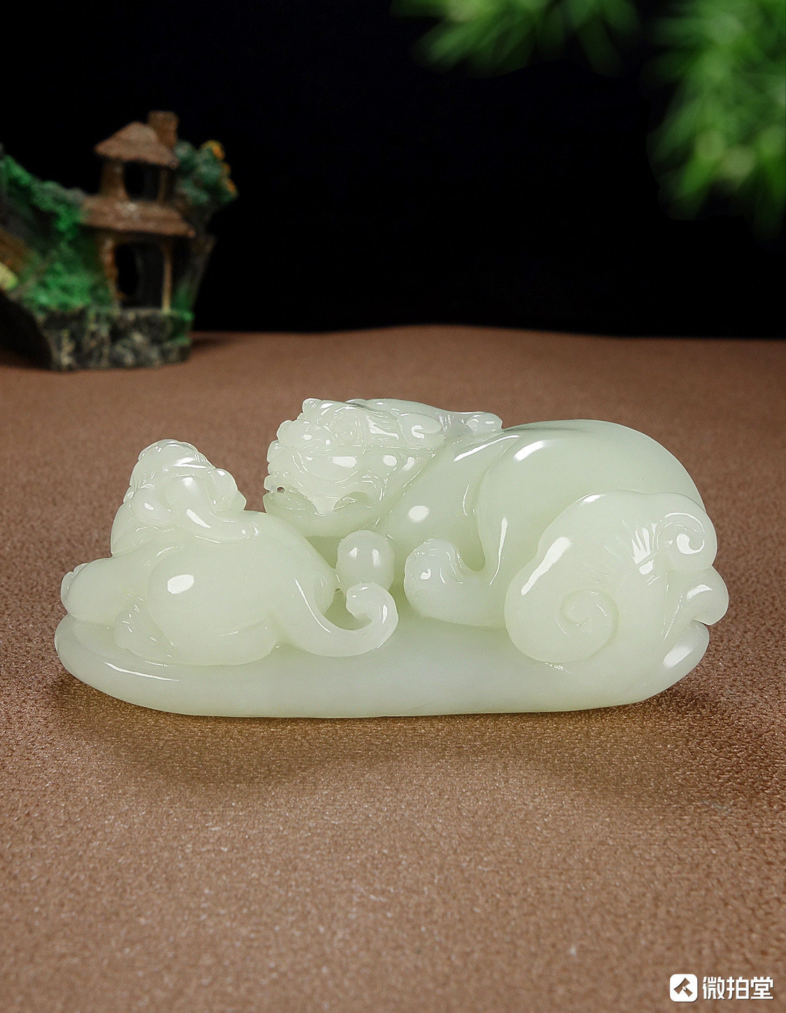 天然新疆和田玉白玉双貔貅貔貅把件男女款玉石手玩件母子貔貅证书