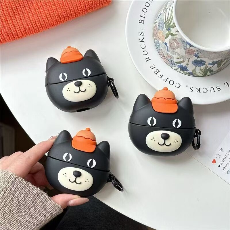 路西法猫 适用于AirPods4保护套 苹果耳机套pro3三代第四代降噪款 耳机壳 硅胶软壳 防摔保护壳
